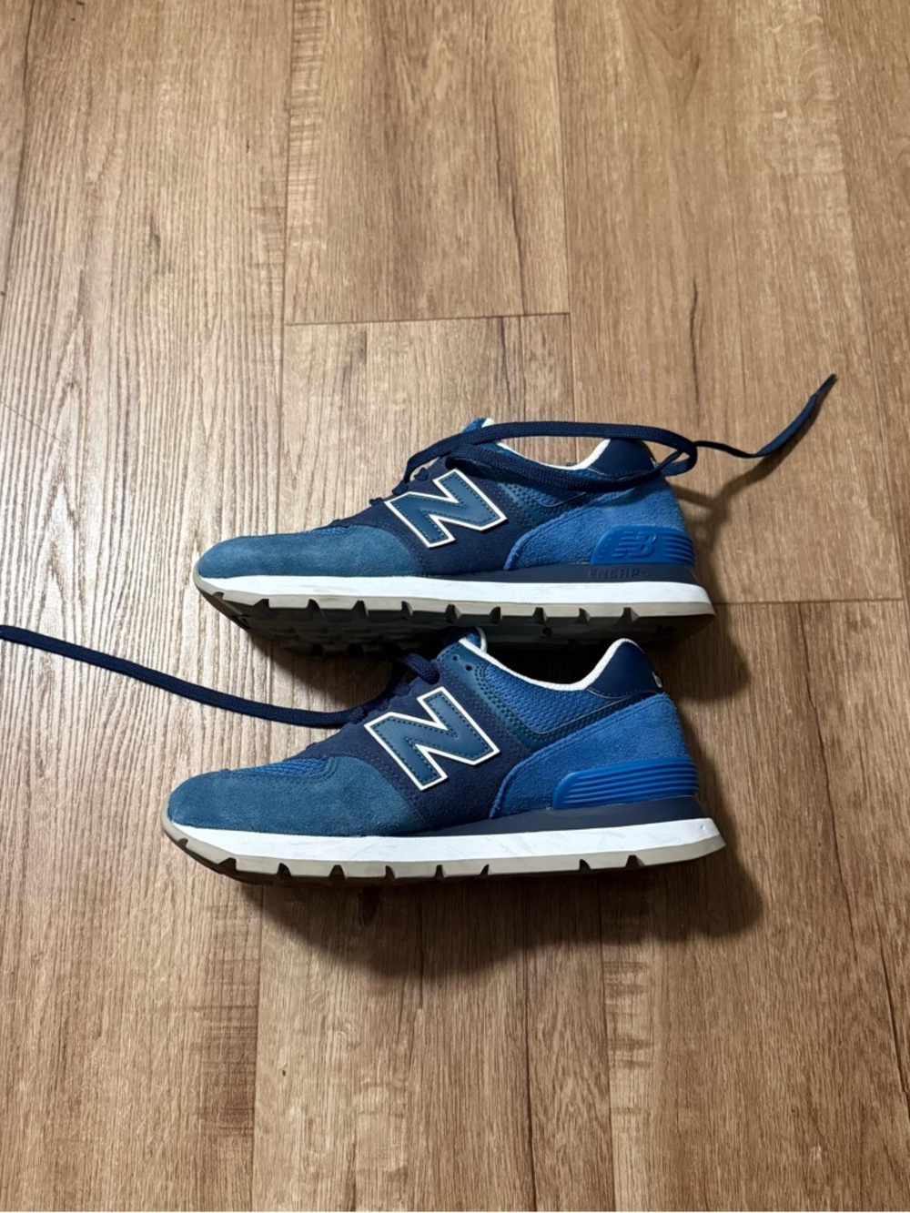 Men’s New Balance Blue and Navy - ML574DCL - Picture 3 of 5